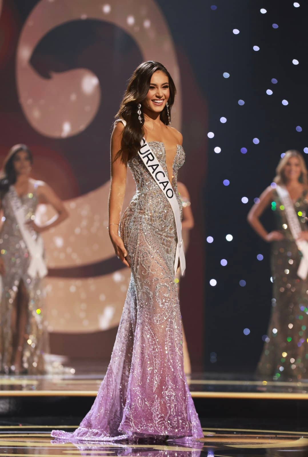 Editor’s Picks: Miss Universe 2022 Top 5 Power Looks Combined with Powerful Answers